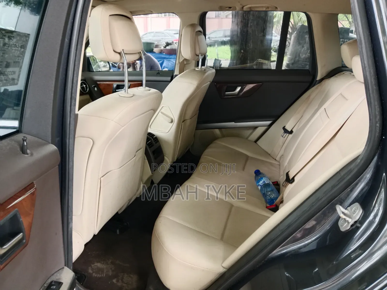 Mercedes-Benz GLK-Class Base GLK 350 4dr AWD 4MATIC (3.5L 6cyl 7A) 2015