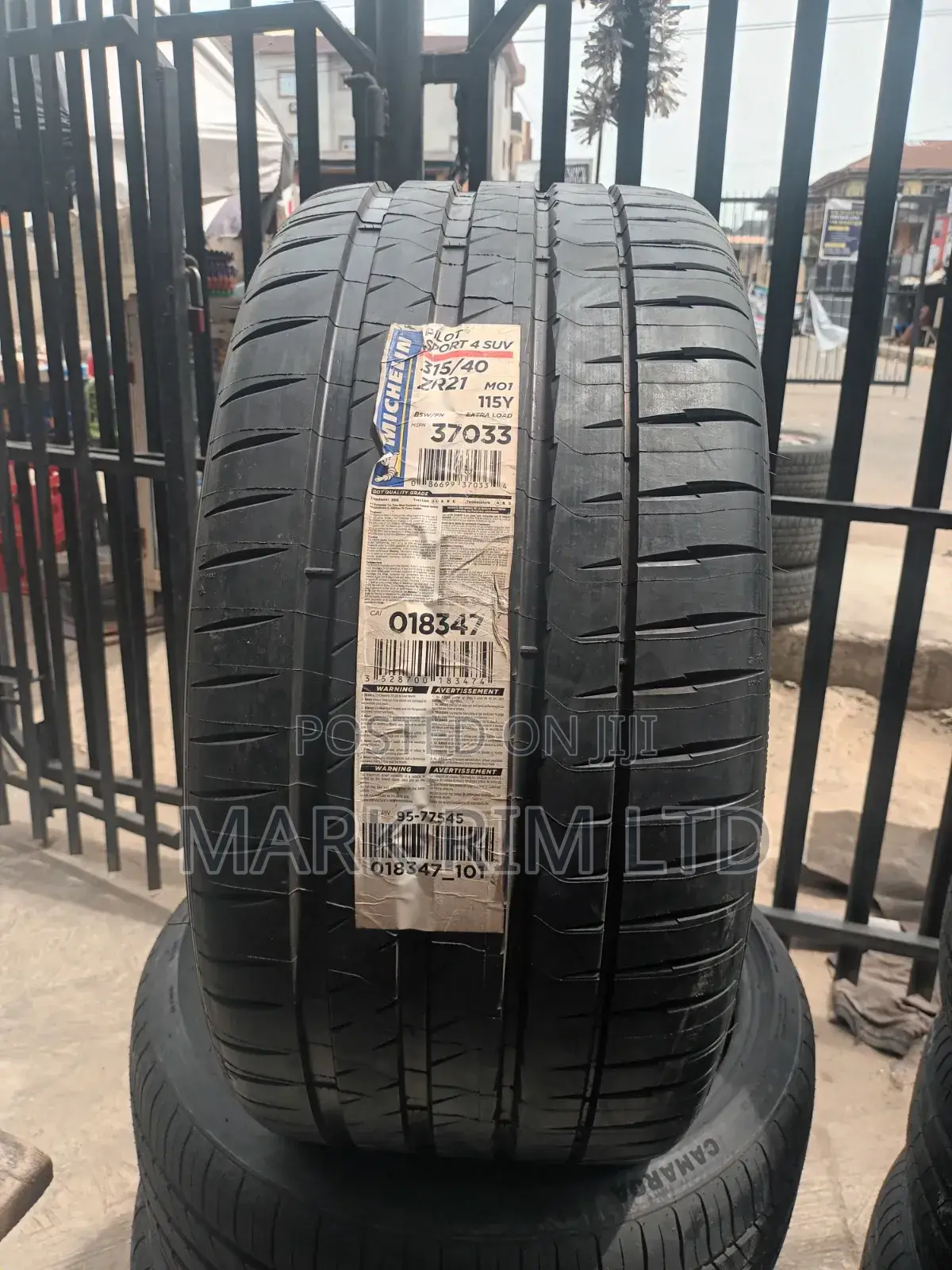 315/40/21 Michelin Tyre