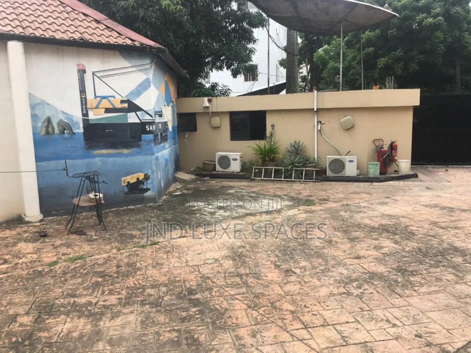 Solidly Built 18+ Room Guest House With Cold Room, Massive Equipped