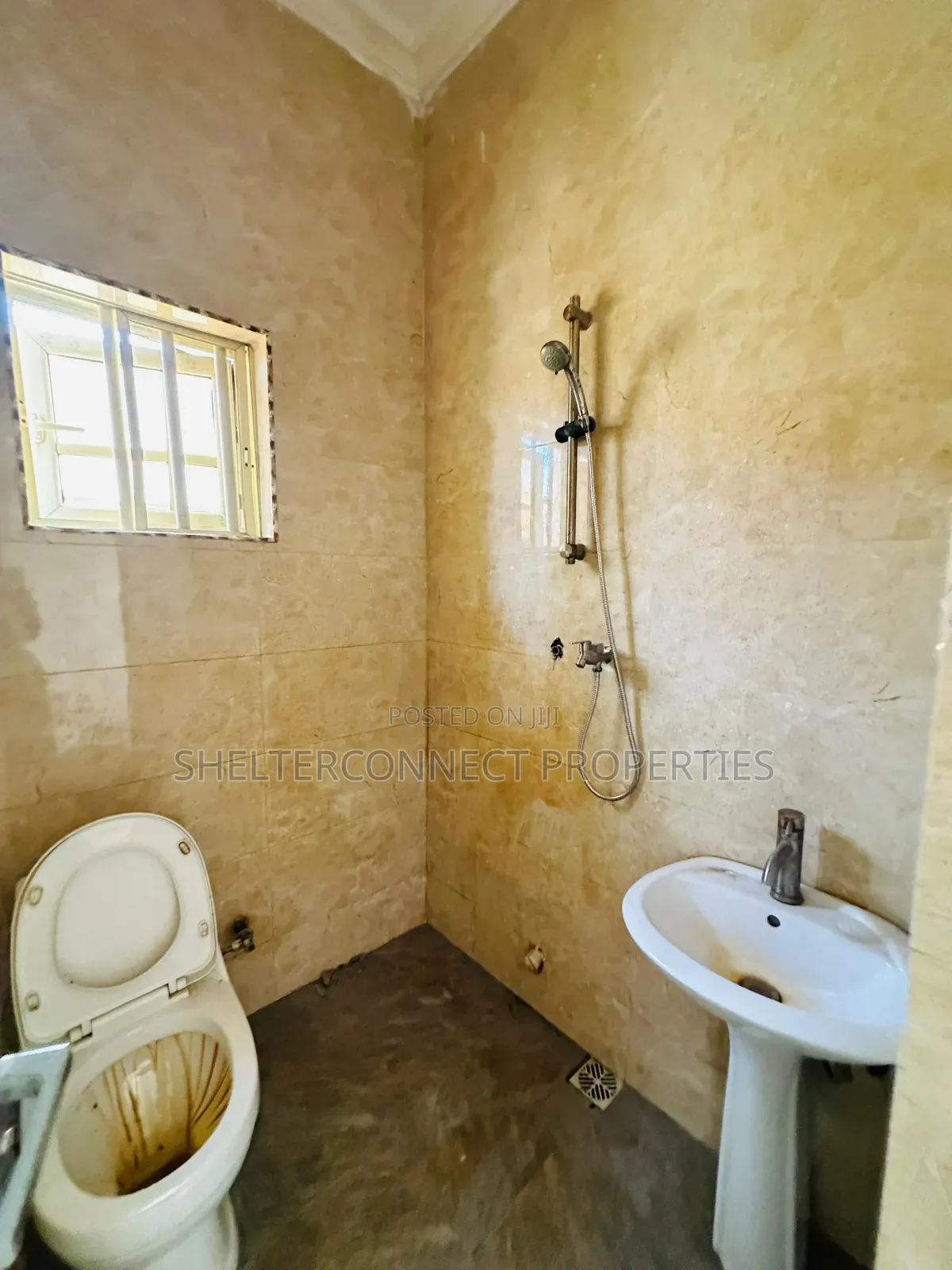 3bdrm Apartment in Ado / Ajah for rent