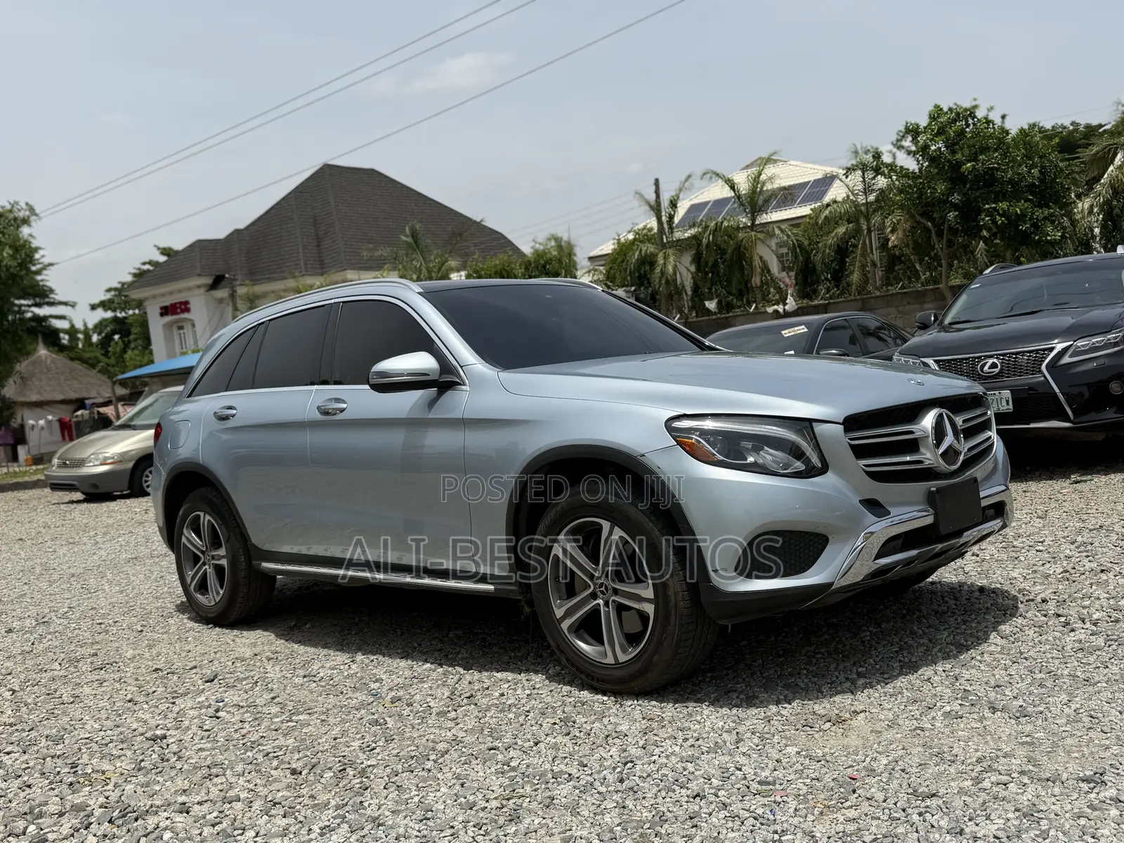 Mercedes-Benz GLC-Class 2019 Blue