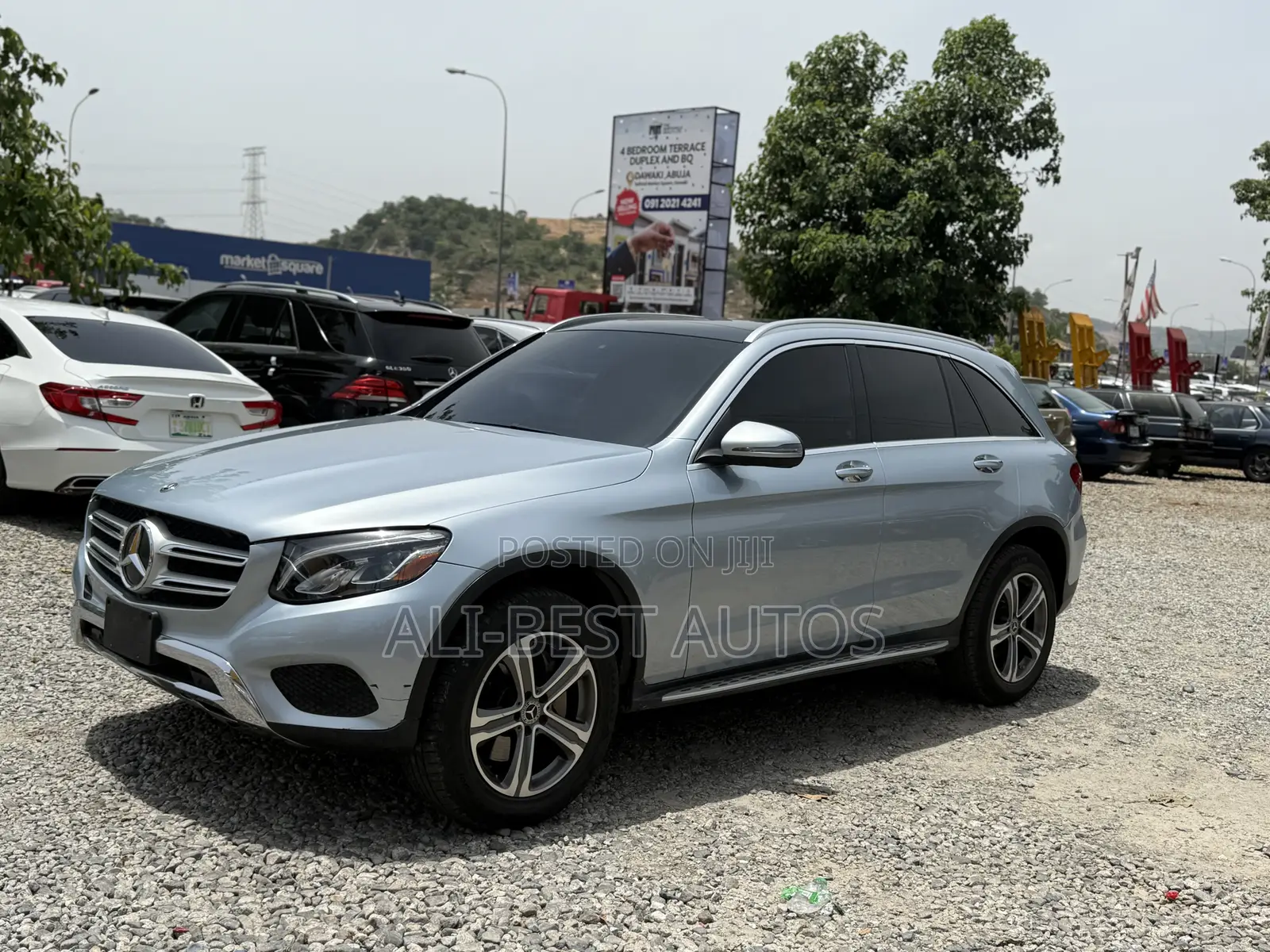 Mercedes-Benz GLC-Class 2019 Blue
