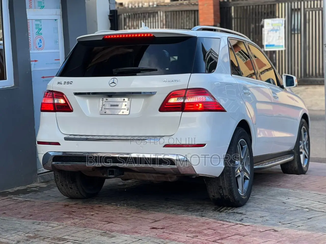 Mercedes-Benz M Class ML 350 4Matic 2013 White