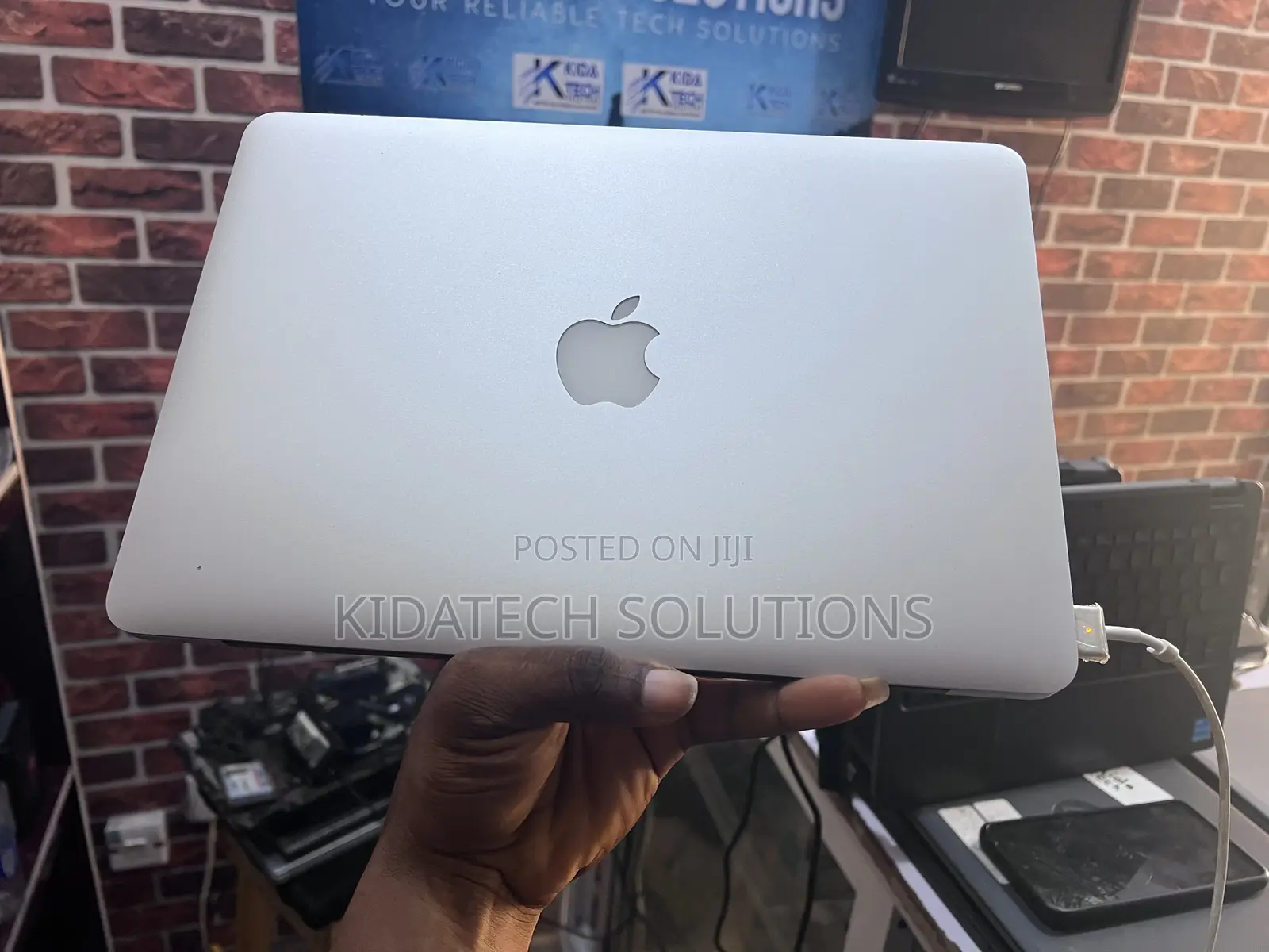 Laptop Apple MacBook 2015 8GB Intel Core i5 SSD 256GB