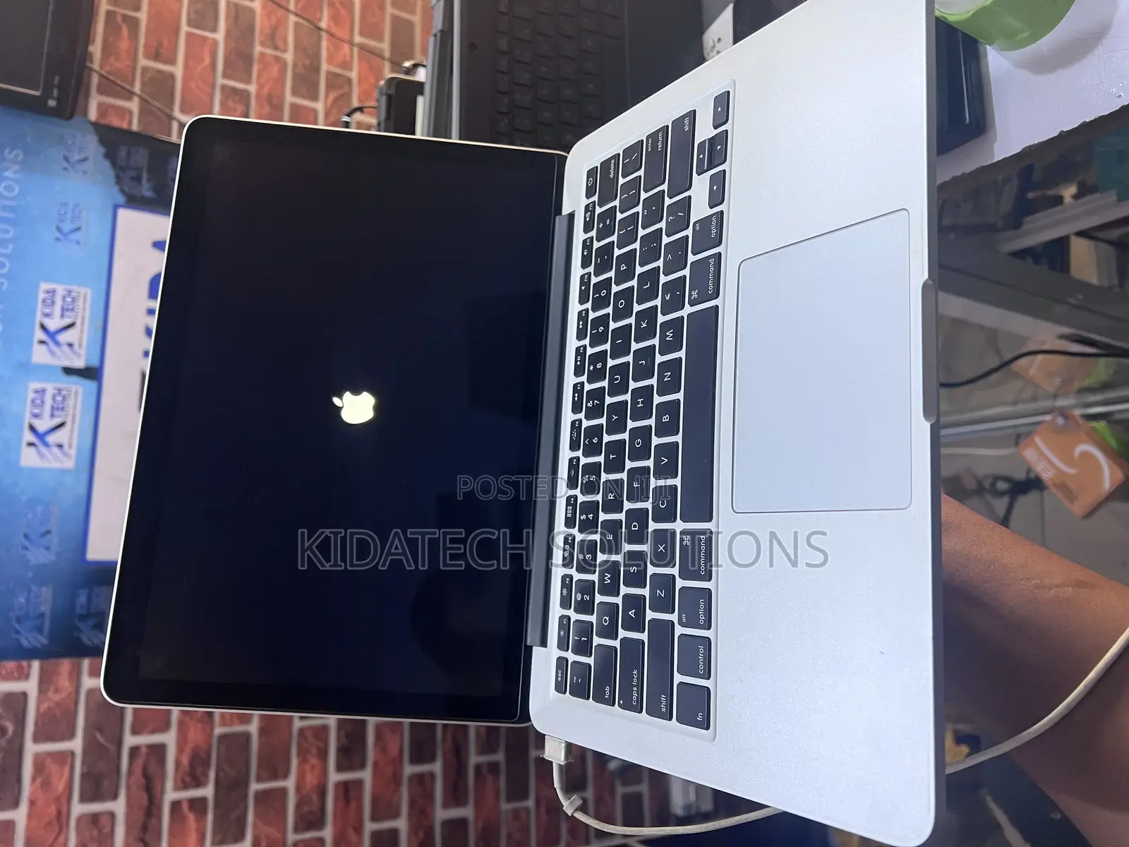 Laptop Apple MacBook 2015 8GB Intel Core i5 SSD 256GB