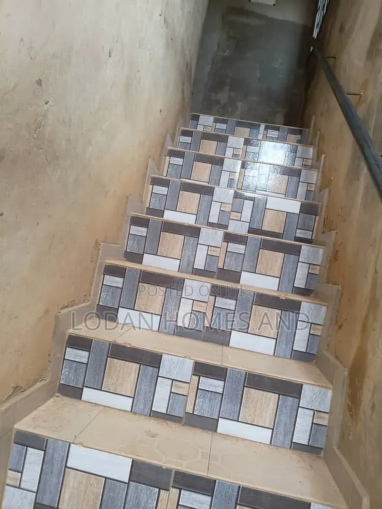 1bdrm Apartment in Ayobo for rent