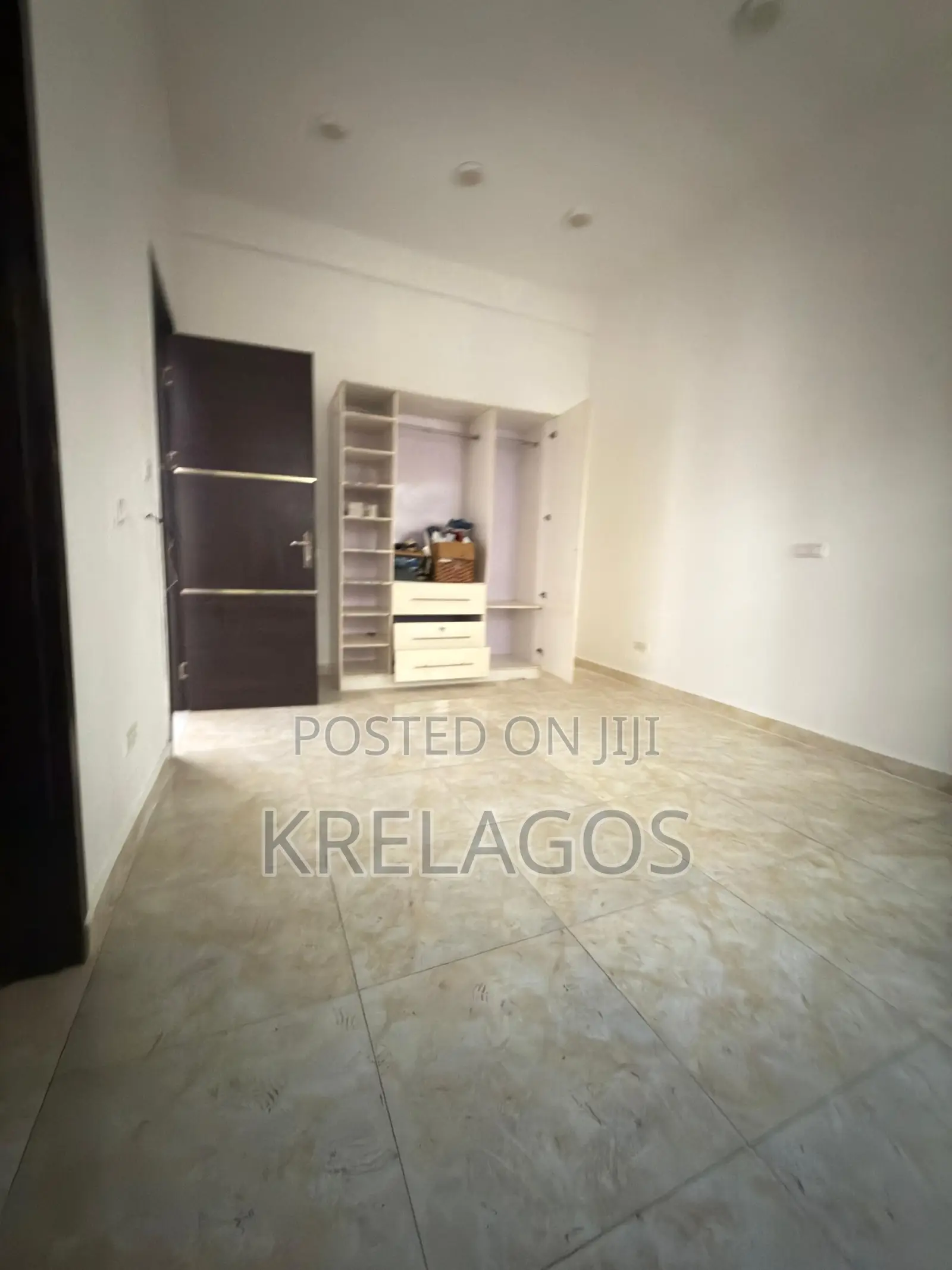 4bdrm Duplex in Ikate for rent