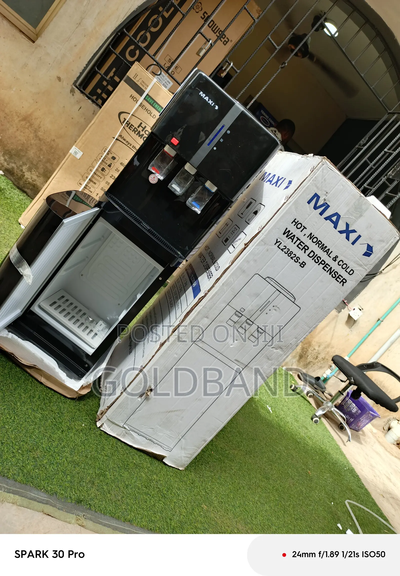 Maxi Yl2382s-B Water Dispenser Suitable for Nigerian Homes