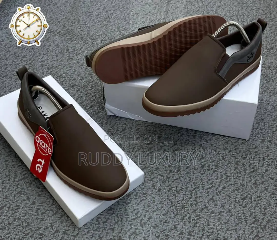 Minimalist Black Slip-on Shoes