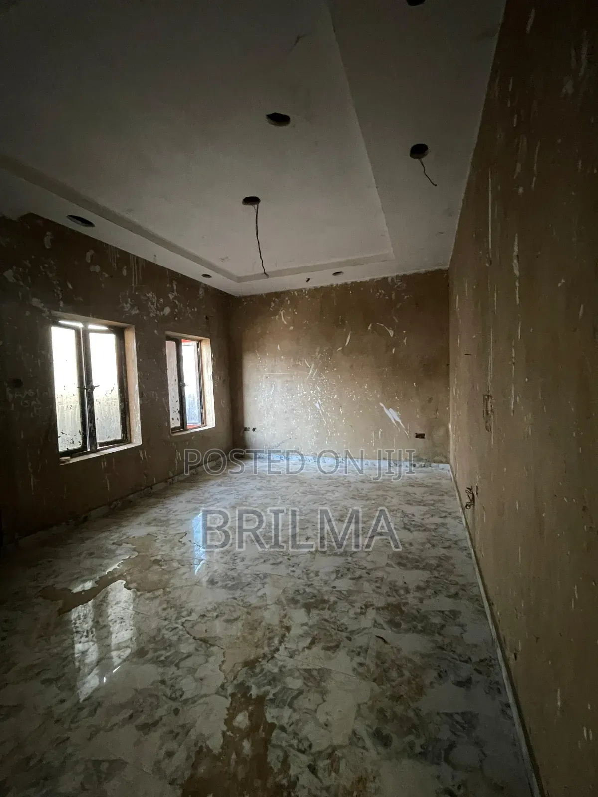 4bdrm Duplex in Jahi for sale