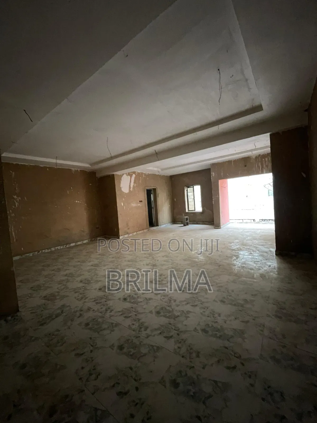 4bdrm Duplex in Jahi for sale