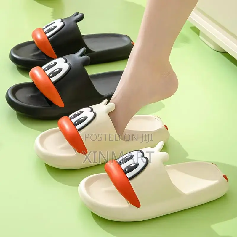 Comfortstride Slides