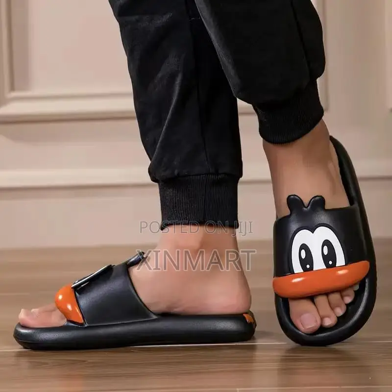 Comfortstride Slides