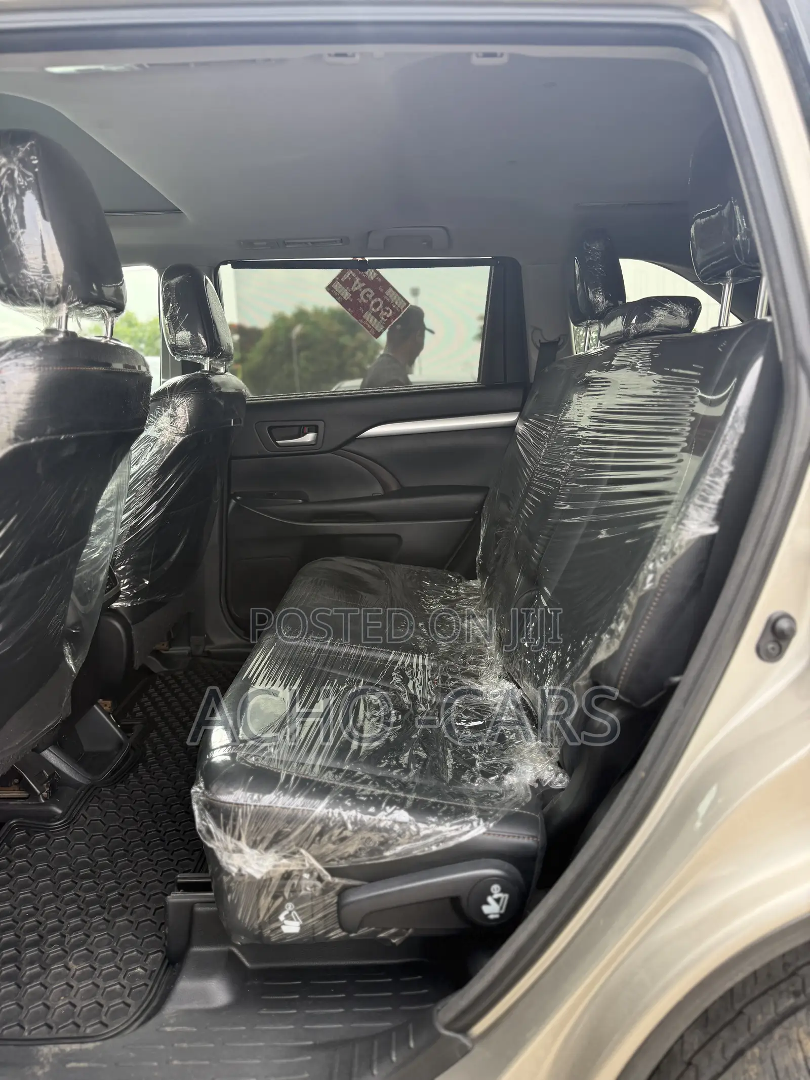 Toyota Highlander 2016 Gold