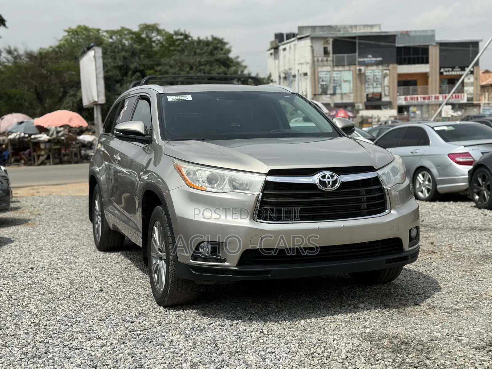 Toyota Highlander 2016 Gold