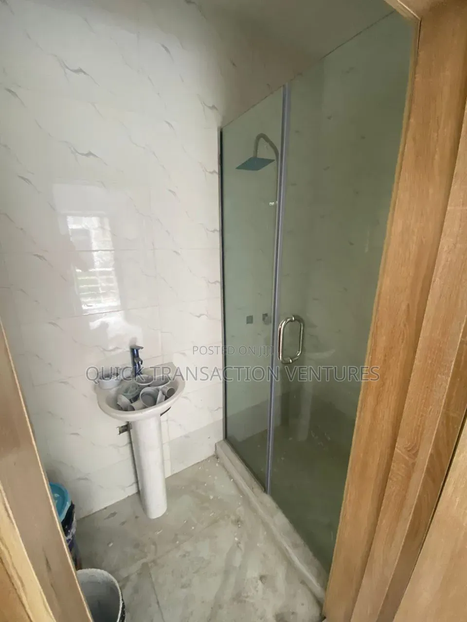 Mini Flat in Liberty Estate, Okota for rent