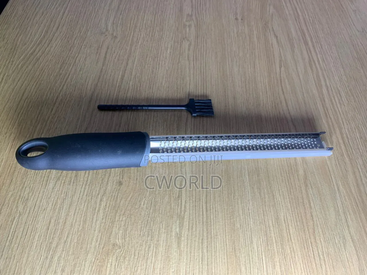 Stainless Steel Zester Grater With Cleaning Brush
