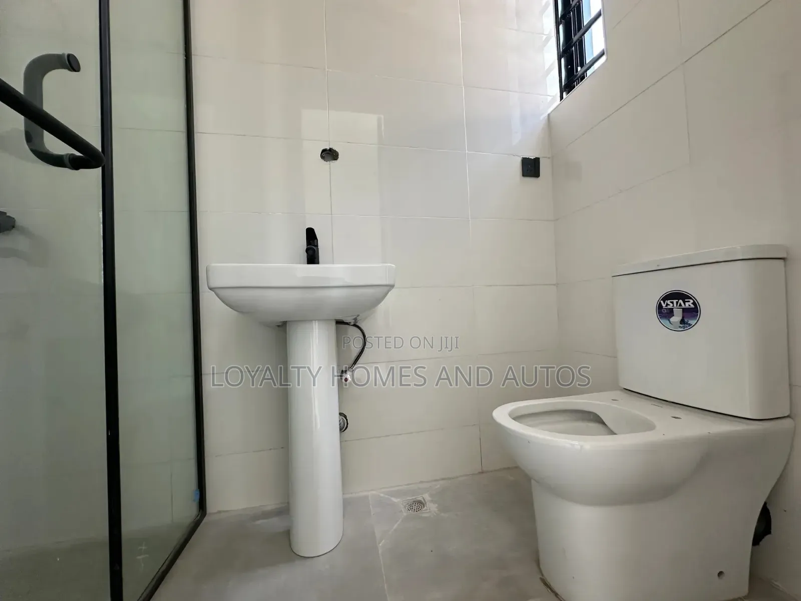 4bdrm Duplex in Parkview Estate for sale