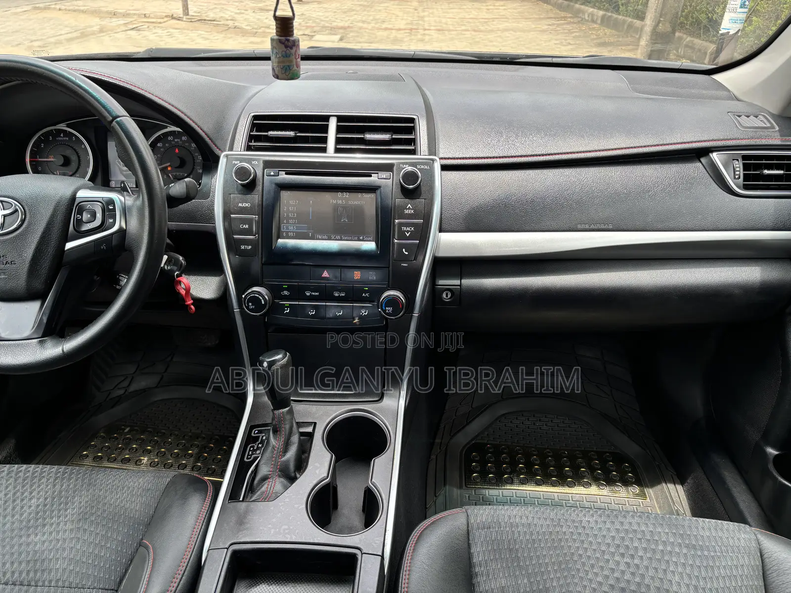 Toyota Camry 2016 Gray