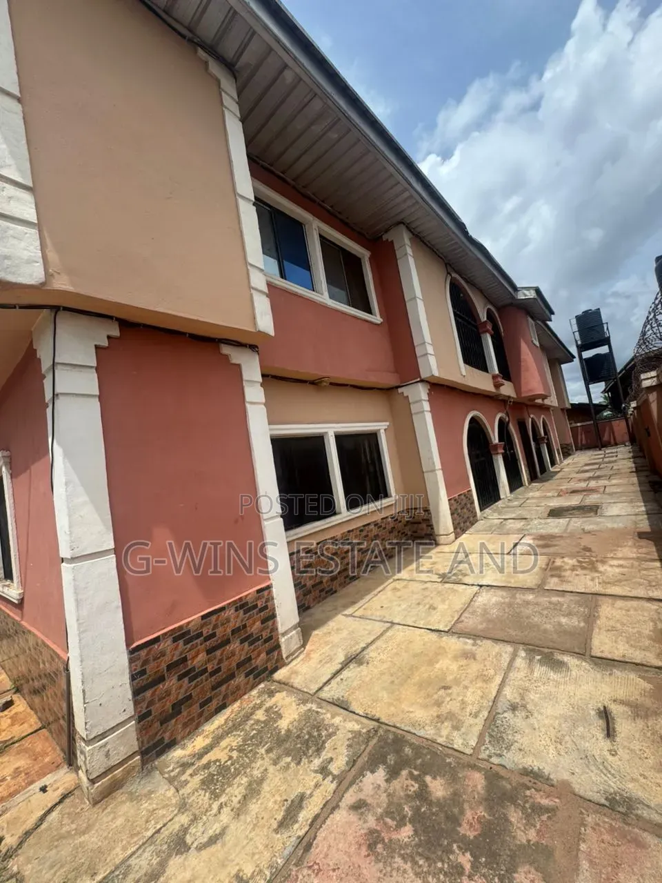 4bdrm Block of Flats in Federal Government, Benin City for sale