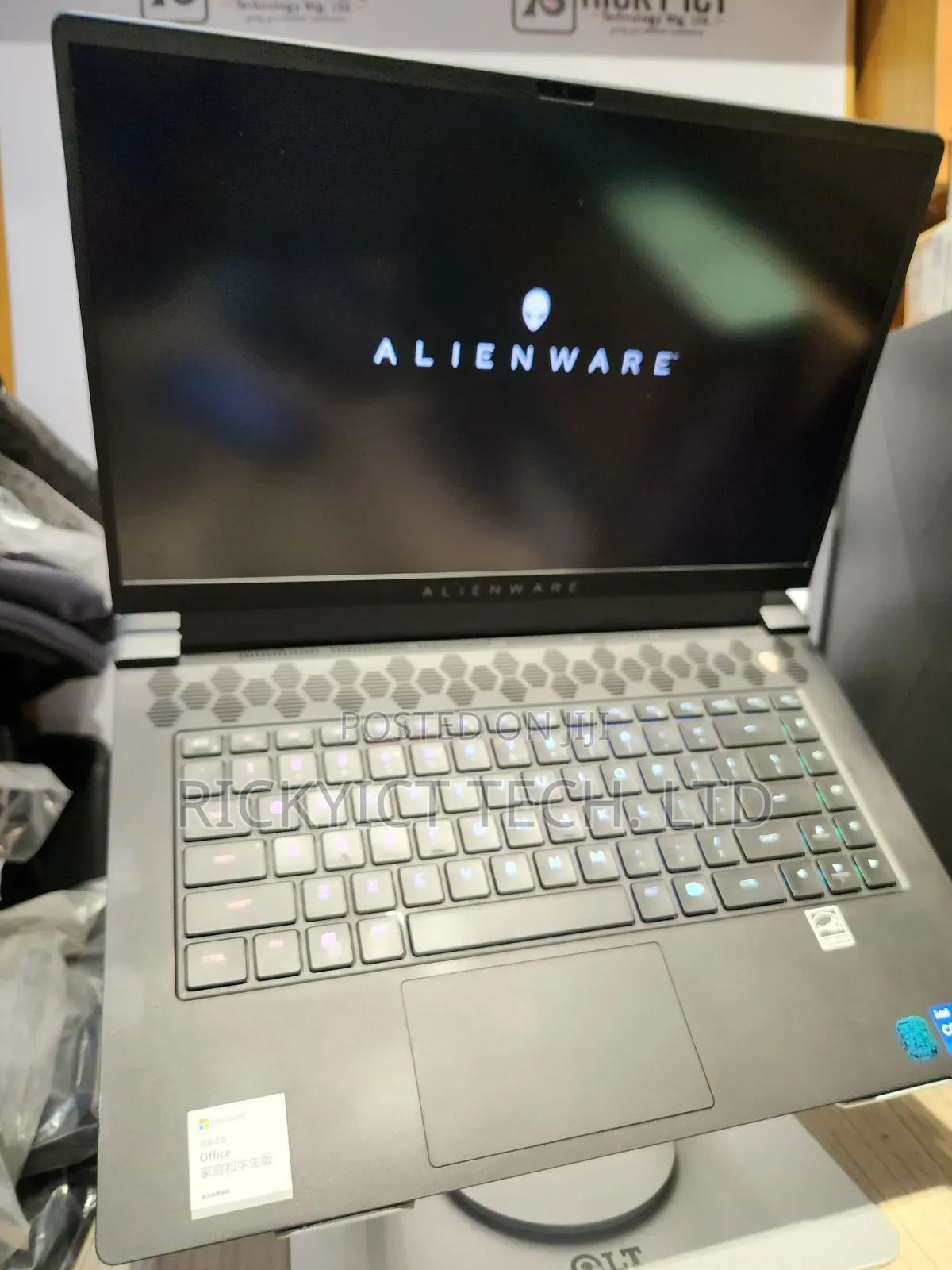 Laptop Dell Allenware M15 R5 16GB Intel Core i7 SSD 512GB