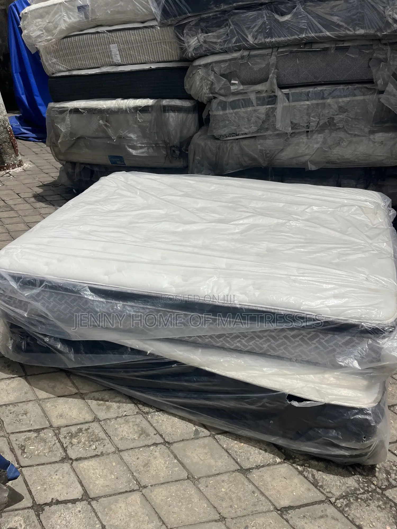 4 by 6 Canadian Hybrid Orthopedic /Semi Orthopedic Mattresses