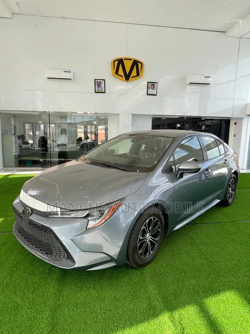 Toyota Corolla LE 2021 Blue