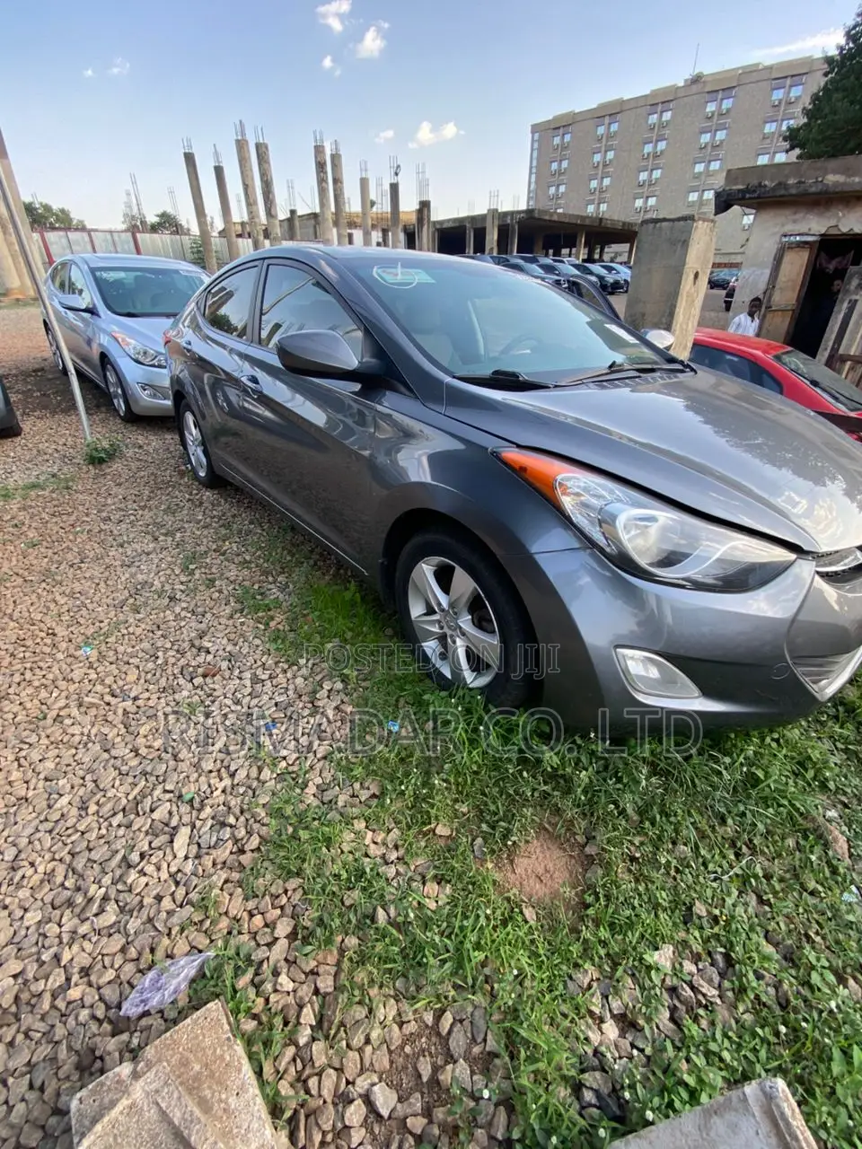 Hyundai Elantra Limited 4dr Sedan (1.8L 4cyl 6A) 2014 Gray
