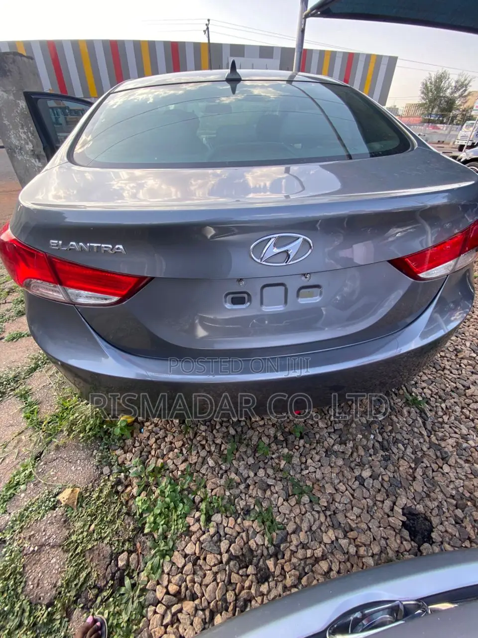 Hyundai Elantra Limited 4dr Sedan (1.8L 4cyl 6A) 2014 Gray