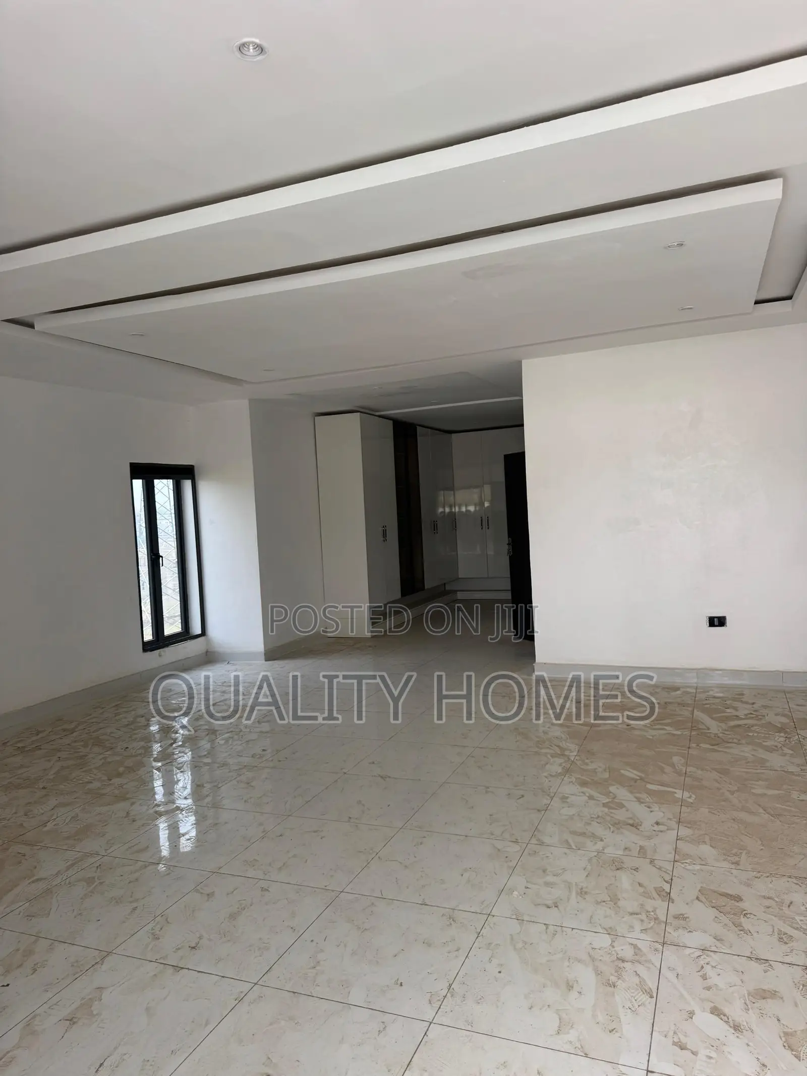 Furnished 20bdrm Duplex in Idu Industrial for sale