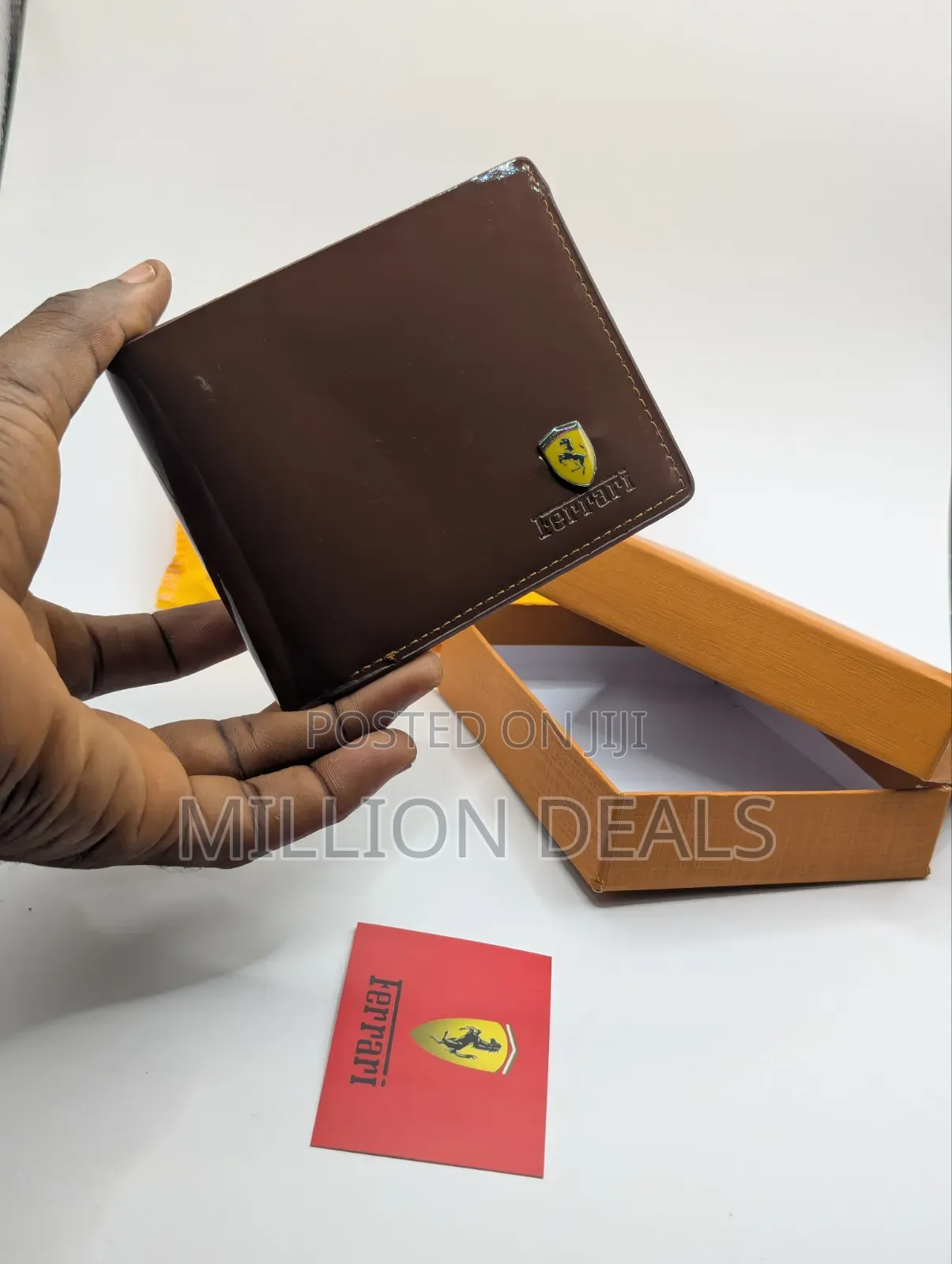 Glossy Portable Cool Men's Square Wallet