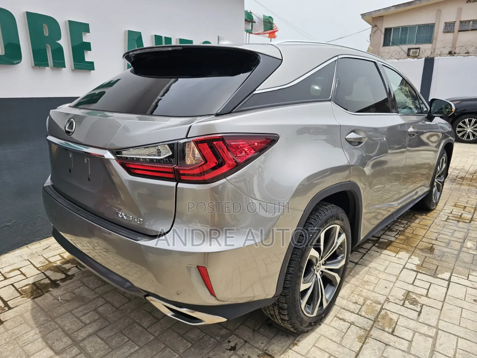 Lexus RX 350 FWD 2018 Gold
