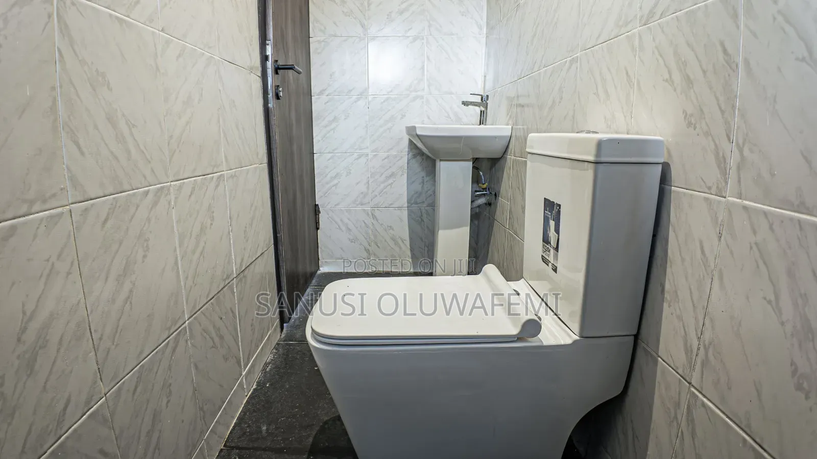 Office Building for Sale in Ikeja