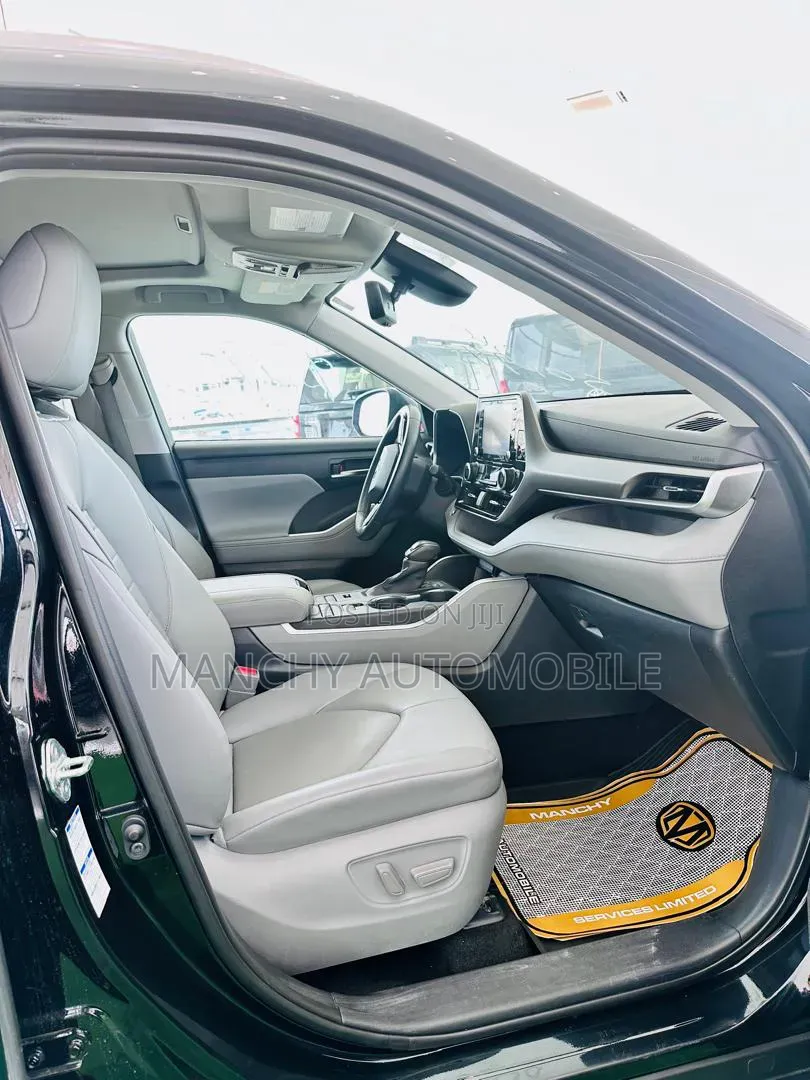 Toyota Highlander XLE AWD 2020 Black