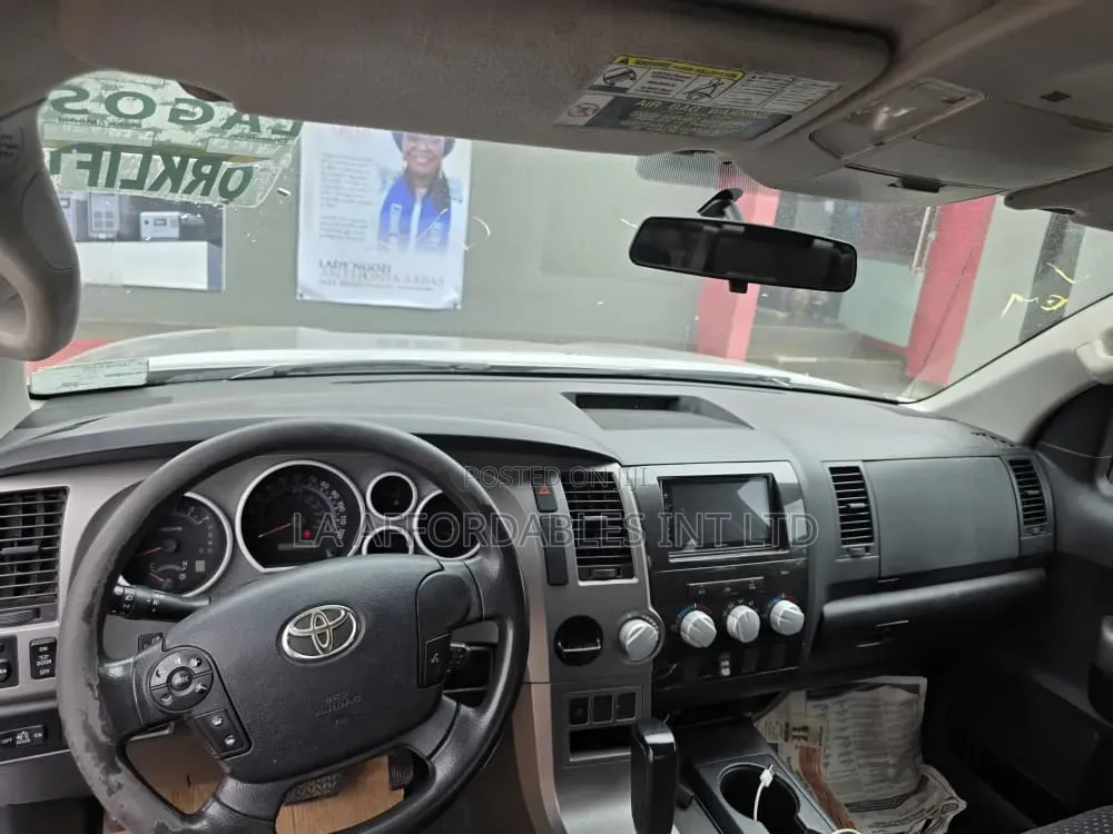 Toyota Tundra 2013 Silver