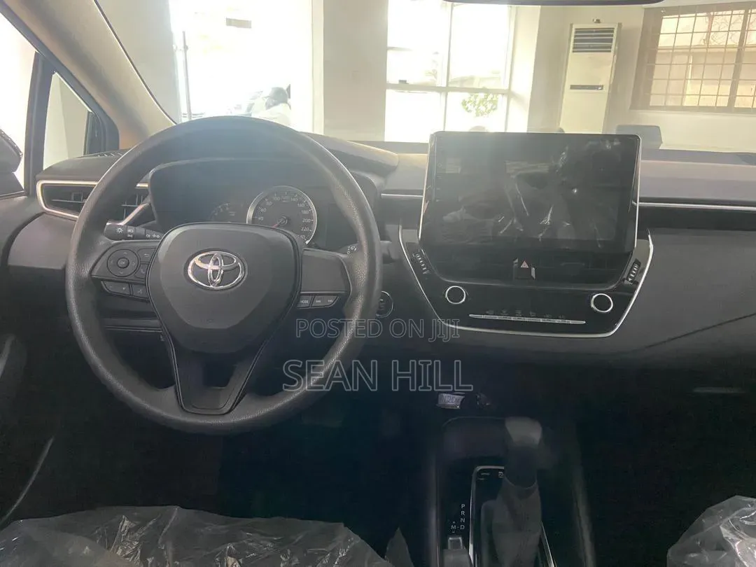 New Toyota Corolla 2023 Gray
