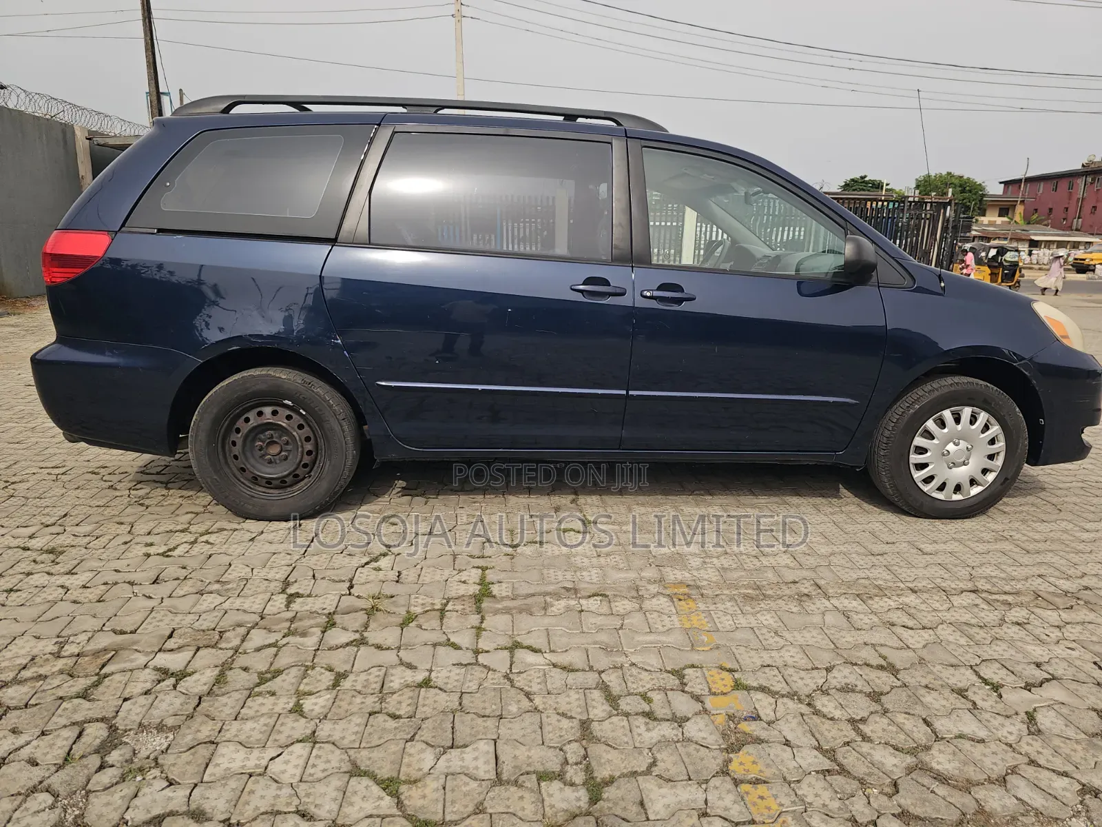 Toyota Sienna CE 2005 Blue