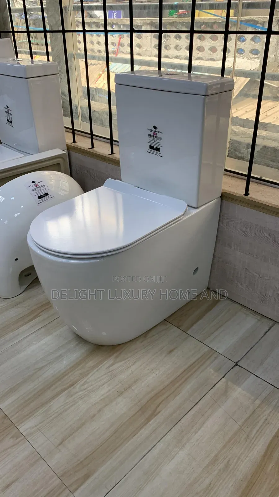 Executive Wc With Basin and Pedestal Complete Set White