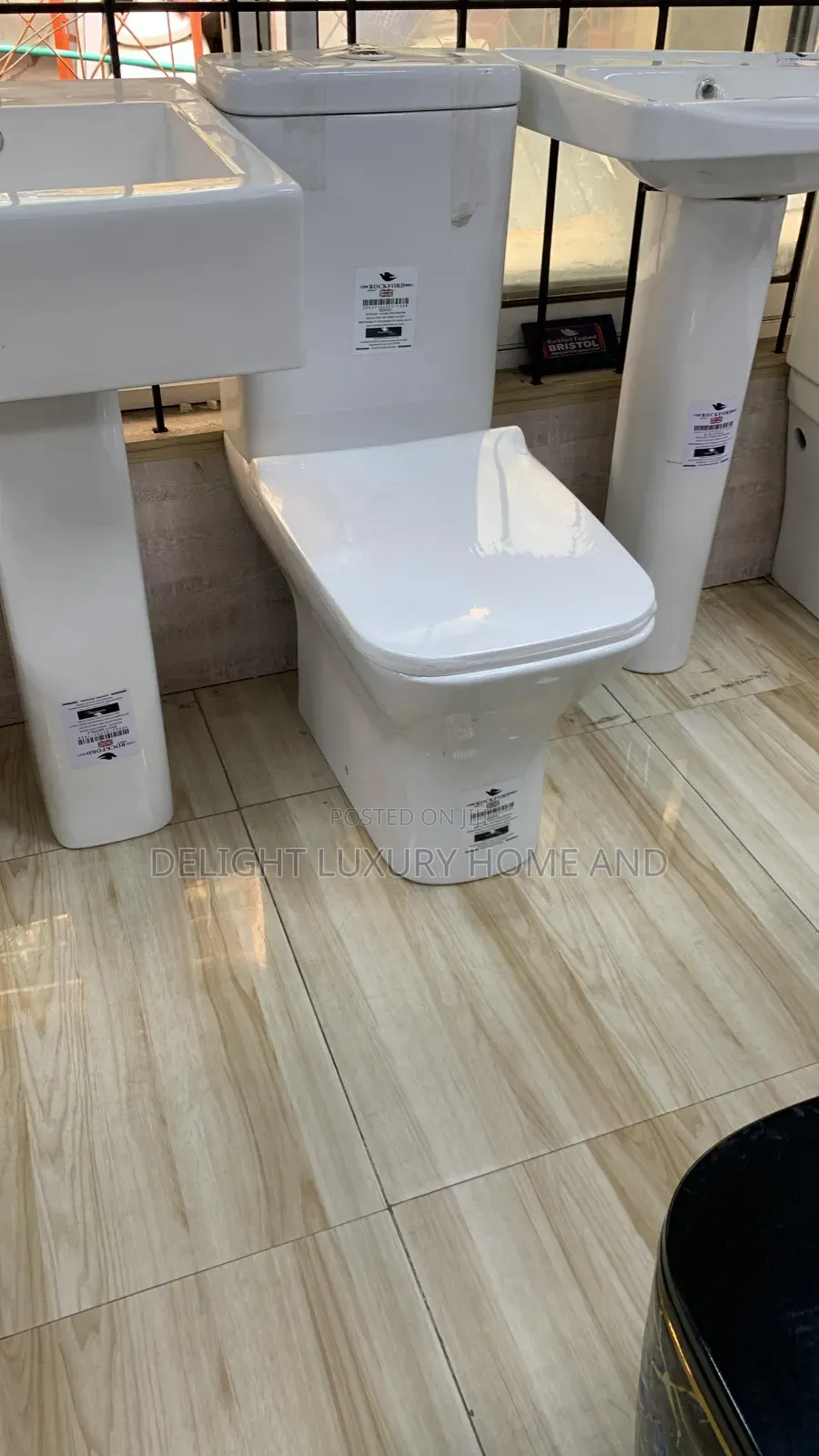 Executive Wc With Basin and Pedestal Complete Set White