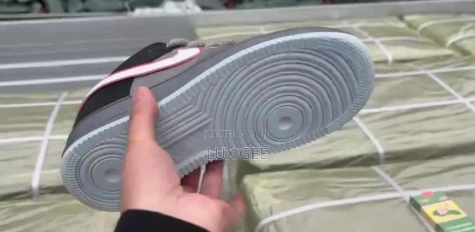 Nike Sneakers