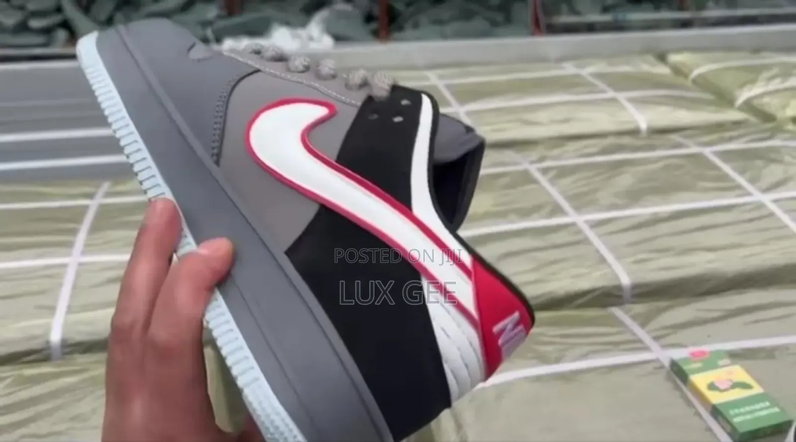 Nike Sneakers