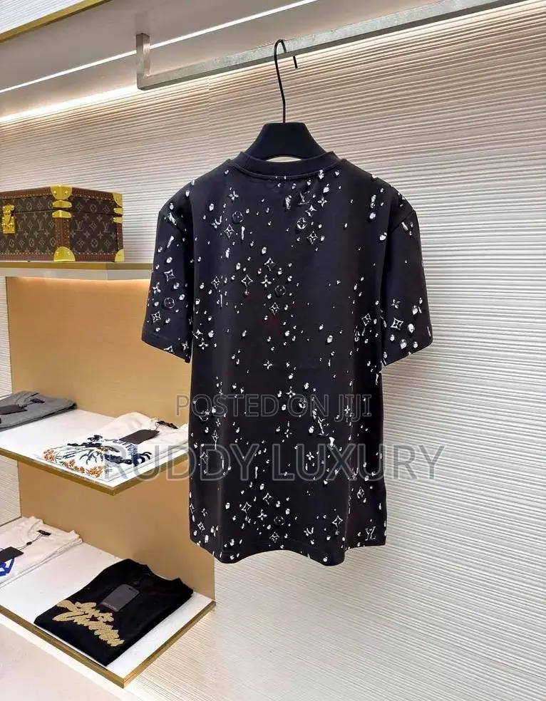 Louis Vuitton Monogram Short Sleeve T-Shirt