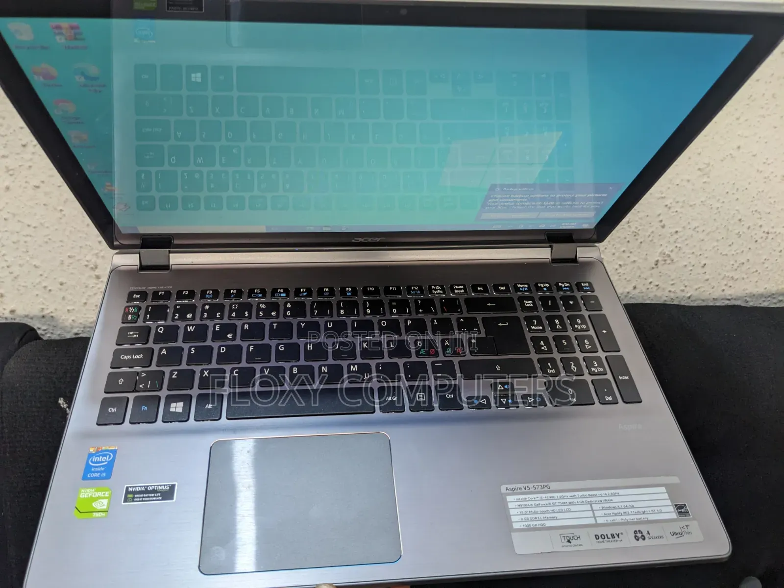 Laptop Acer Aspire V5-573PG 8GB Intel Core i5 SSD 1T