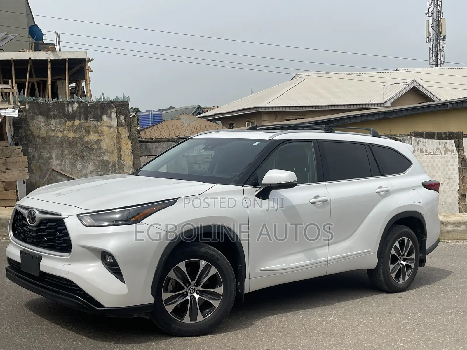 Toyota Highlander XLE 2022 White