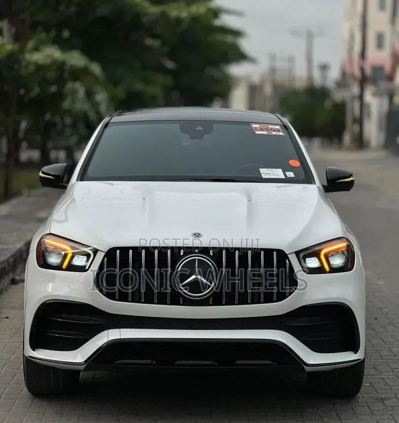 Mercedes-Benz GLE-Class 2021 White