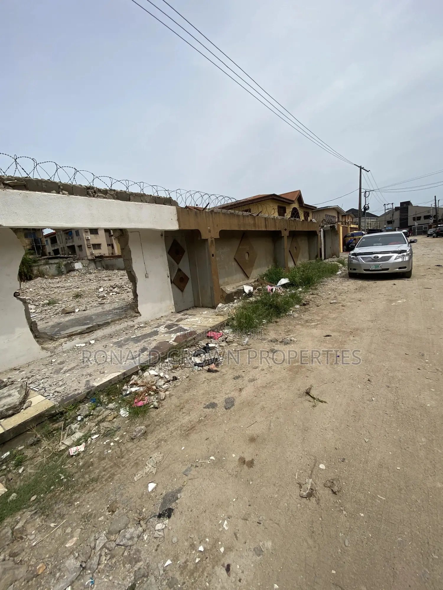Dry Gated 360sqm Land With Cofo at Ago Palace Way, Isolo