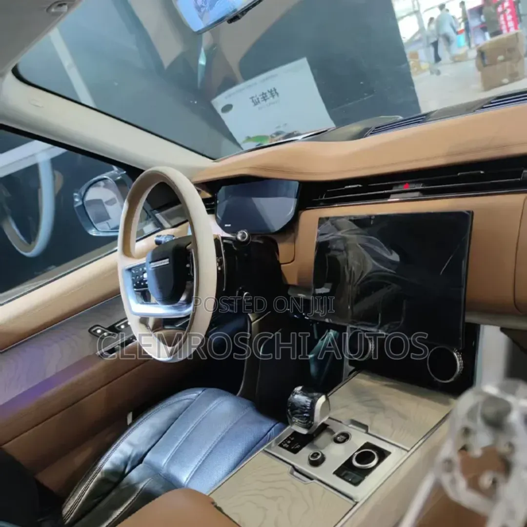 High Quality Certified Interior Upgrade Range Rover Vogue 2015 to 2025