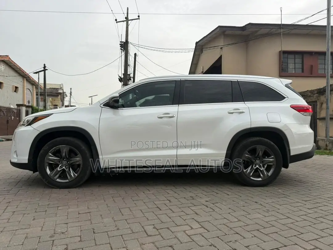 Toyota Highlander Limited Platinum 4x4 V6 (3.5L 6cyl 8A) 2017 Off white