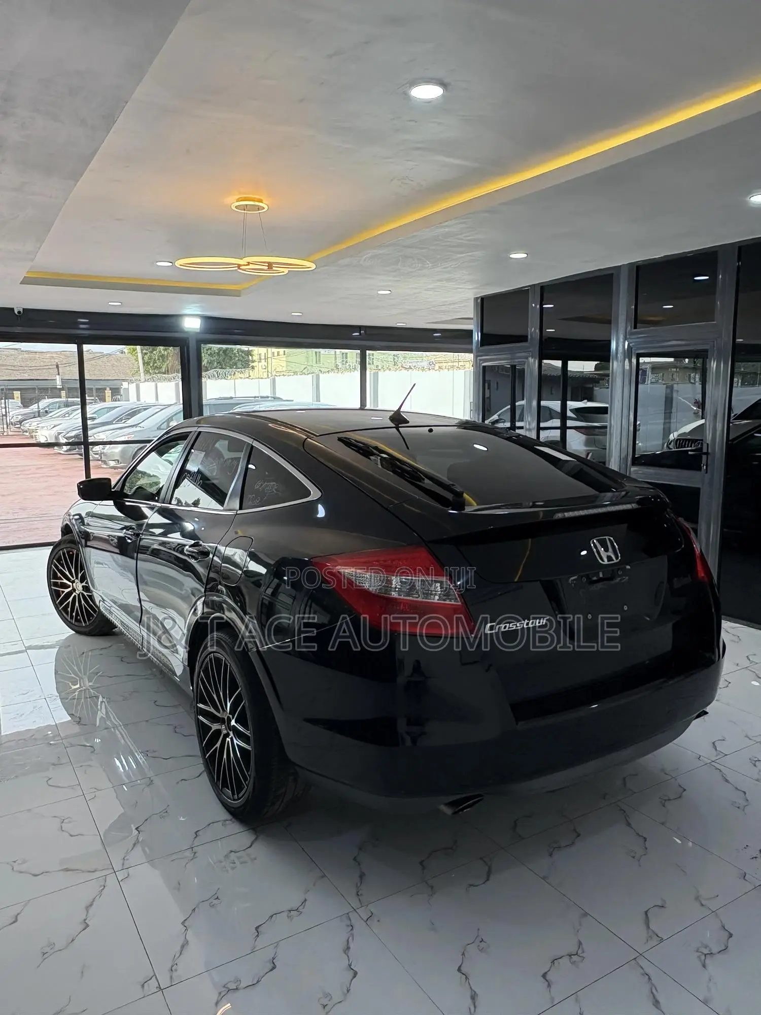Honda Crosstour 2011 Black