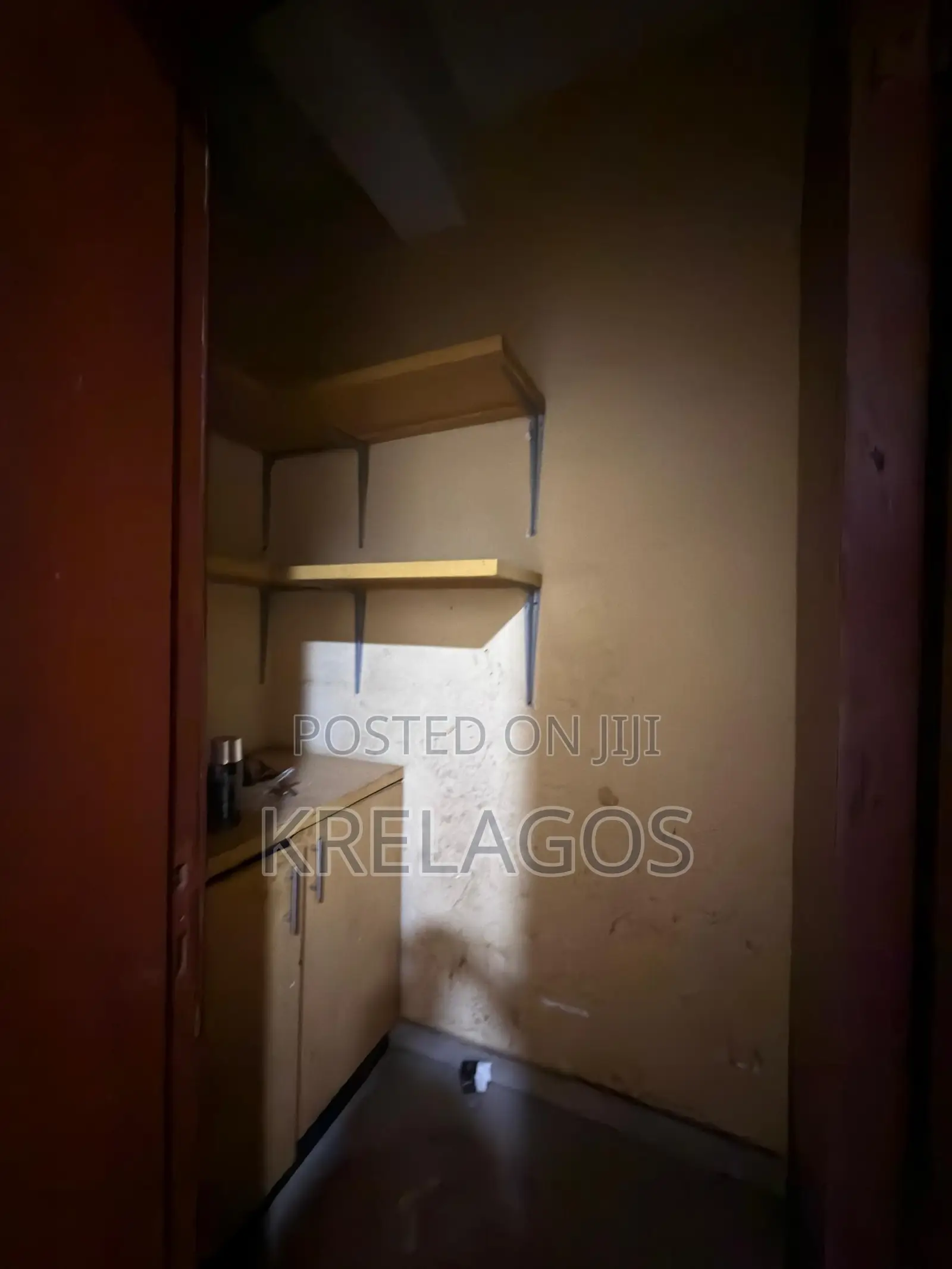 3bdrm Apartment in Ikate for rent